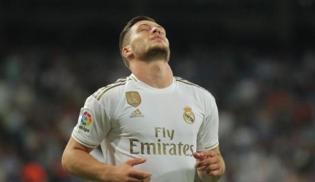 虽然他不是 虽然他不是