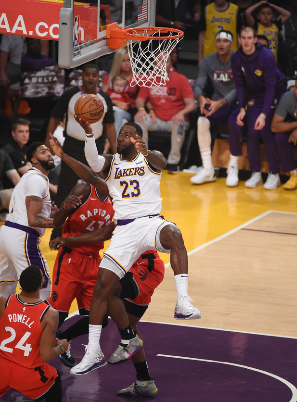 接近但高峰 接近但高峰